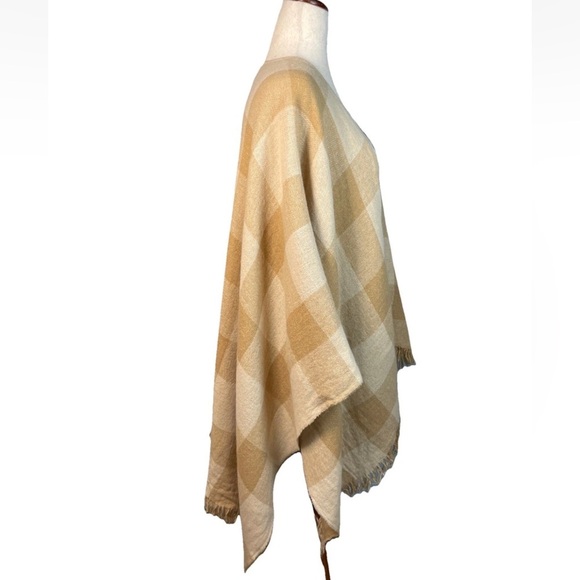 Brooks Brothers Plaid Fringe Wool Cape Scarf Wrap Made In Italy Buffalo Check - Picture 4 of 6